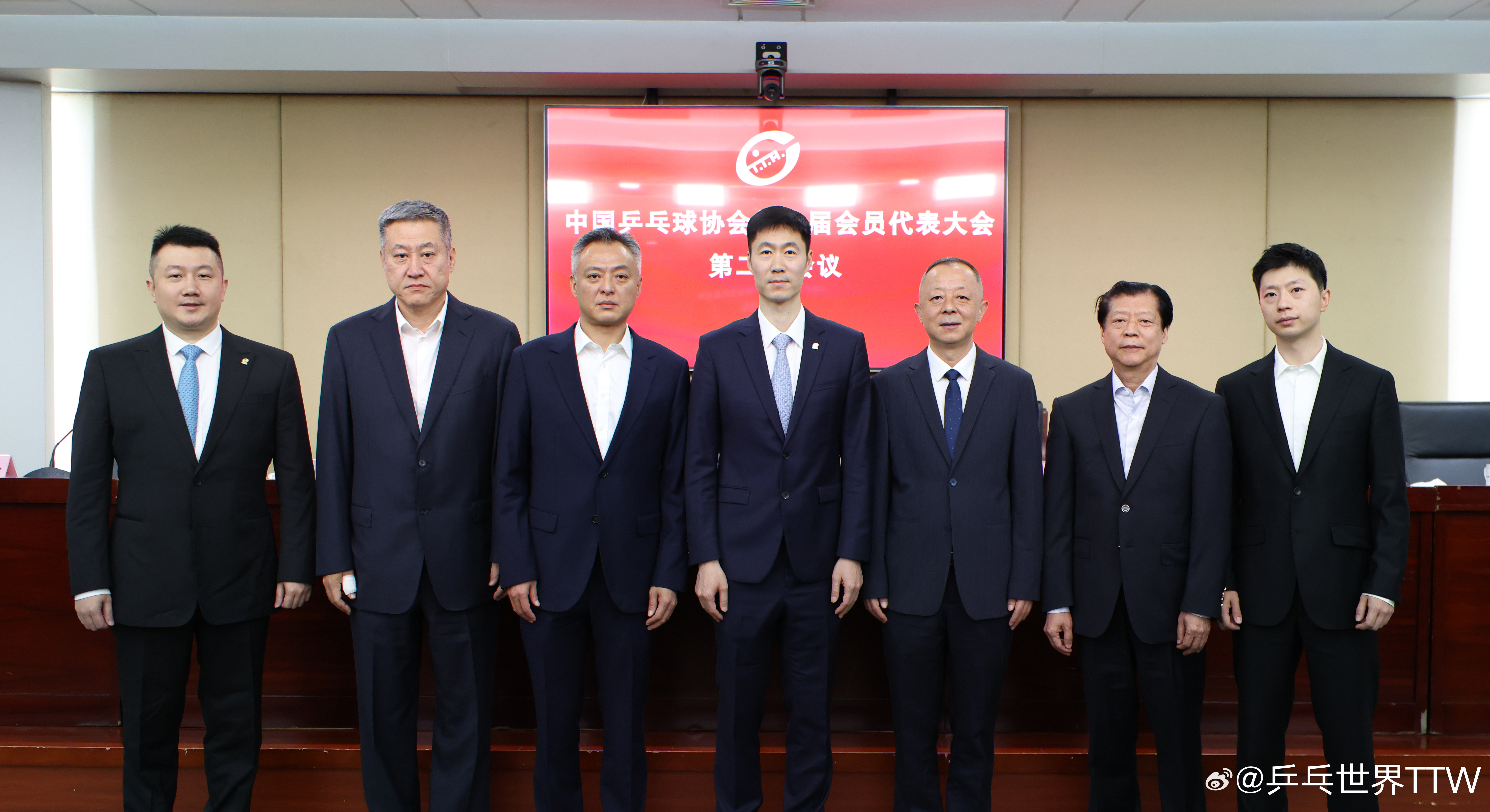 中国乒协主席更替完成 新老交替开启发展新篇章