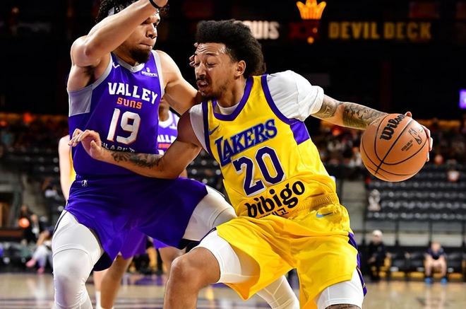 撕裂城混音力克南湾湖人 尼克·史密斯25+7助引关