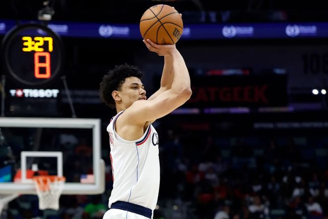 新奥尔良鹈鹕力克快船 桑德斯防守亮眼但进攻低