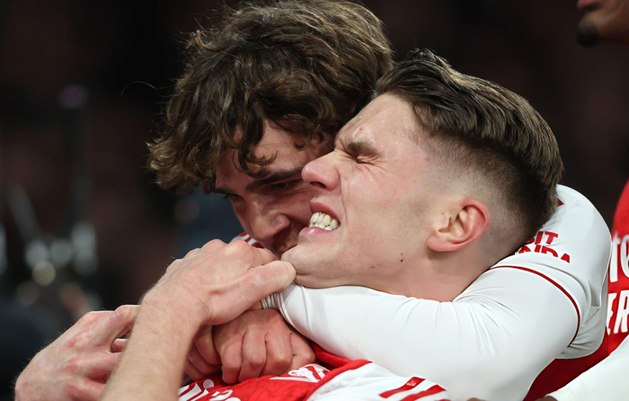 阿森纳球迷激动不已 球迷热情引爆社交媒体