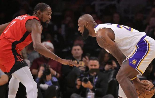 雷霆锁定西部第一 马刺强势挺进西决 西部格局风